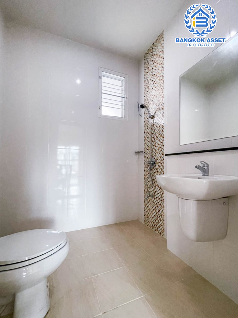 *****บ้านแฝดมือสอง ม.ทิพธนา เพชรเกษม 53 พร้อมรองรับทุกความสุข บนเนื้อที่ 40 ตร.ว. ฟังก์ชัน 4 ห้องนอน 3 ห้องน้ำ 2 ที่จอด บนทำเลใกล้ The Mall บางแค รถไฟฟ้าสายสีน้ำเงิน "สถานีบางแค" เชื่อมสู่ถนนกาญจนาภิเษก, ถนนเพชรเกษม, ถนนพุทธมณฑลสาย2